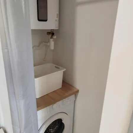 T2 Centre Lourdes, Proche Sanctuaire Avec Balcon * Lourdes